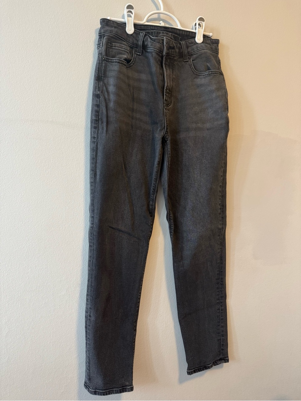 American Eagle Outfitters High-Rise Dark Gray/Black Jeans